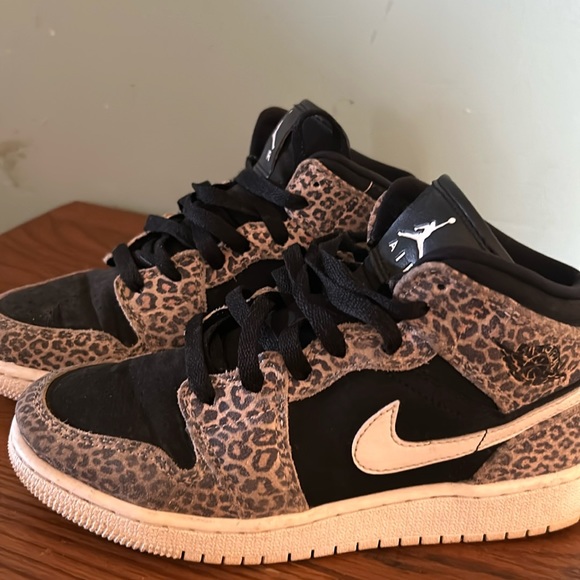 jordan 1 leopard print